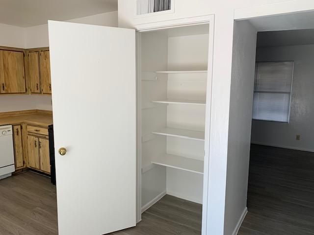 6731 N 65th Avenue, Glendale, AZ 85301