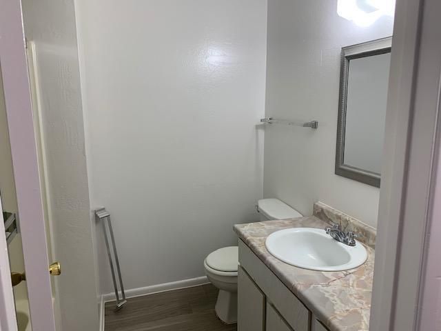 6731 N 65th Avenue, Glendale, AZ 85301