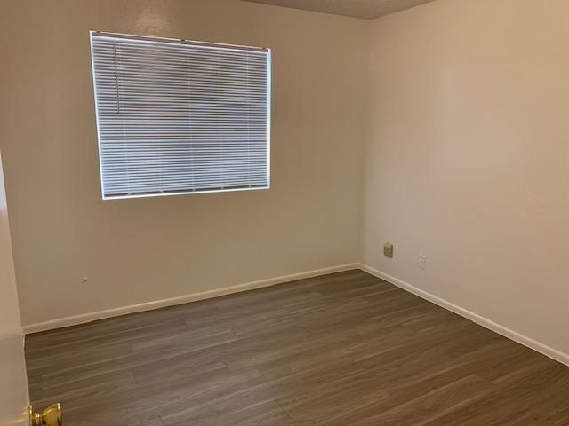 6731 N 65th Avenue, Glendale, AZ 85301