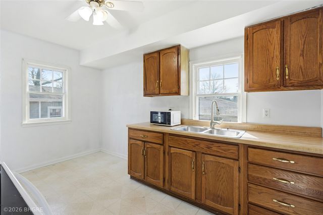 2800 Adams Avenue, Des Moines, IA 50310