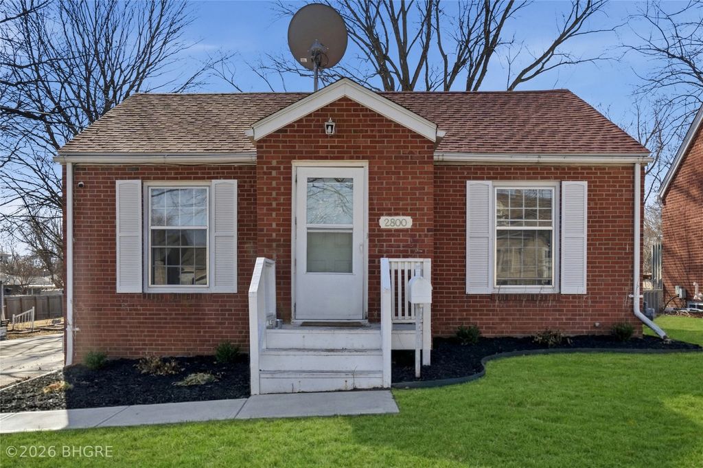 2800 Adams Avenue, Des Moines, IA 50310
