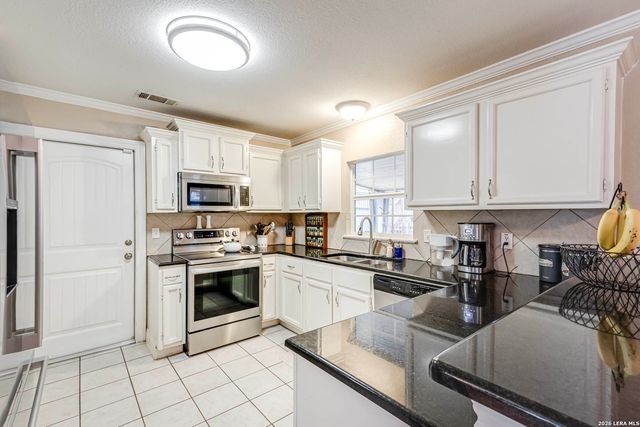 10435 Rock Cove Ln, Converse, TX 78109