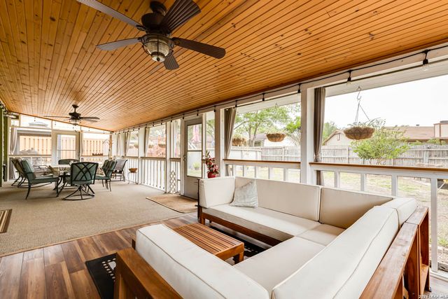 10435 Rock Cove Ln, Converse, TX 78109