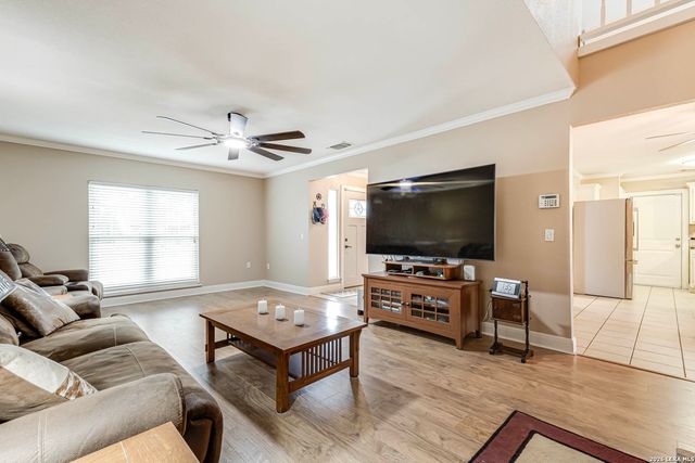 10435 Rock Cove Ln, Converse, TX 78109