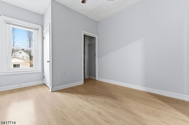 575 Memorial Pkwy, Phillipsburg Town, NJ 08865