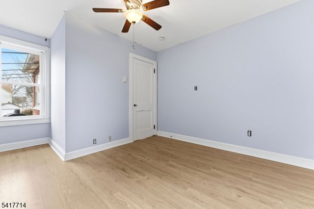 575 Memorial Pkwy, Phillipsburg Town, NJ 08865