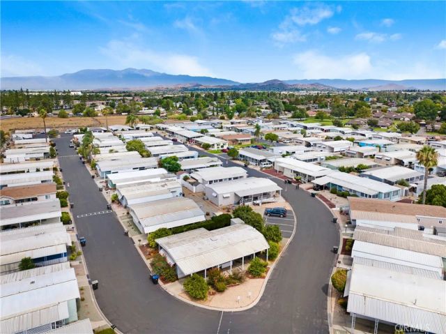 9391 California 7, Riverside, CA 92503