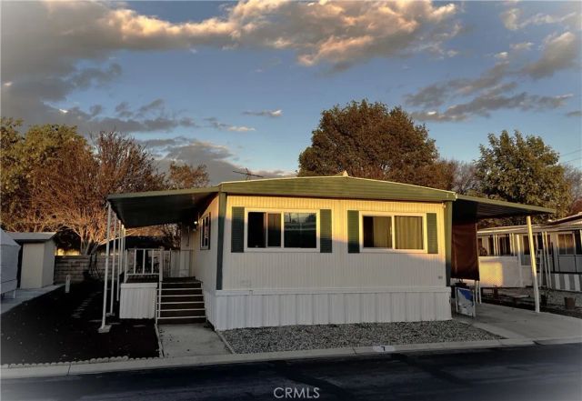 9391 California 7, Riverside, CA 92503