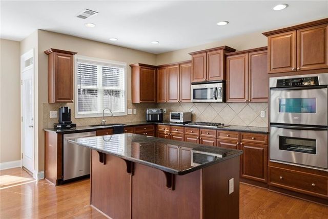 6163 Stillwater Place, Flowery Branch, GA 30542