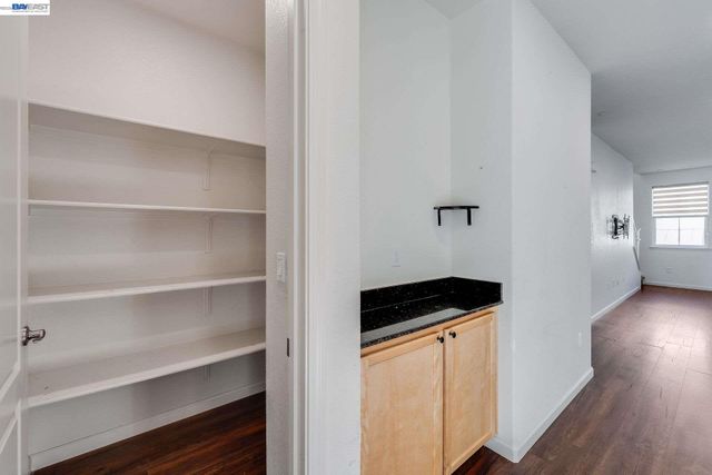 6914 Geyserville St, Dublin, CA 94568