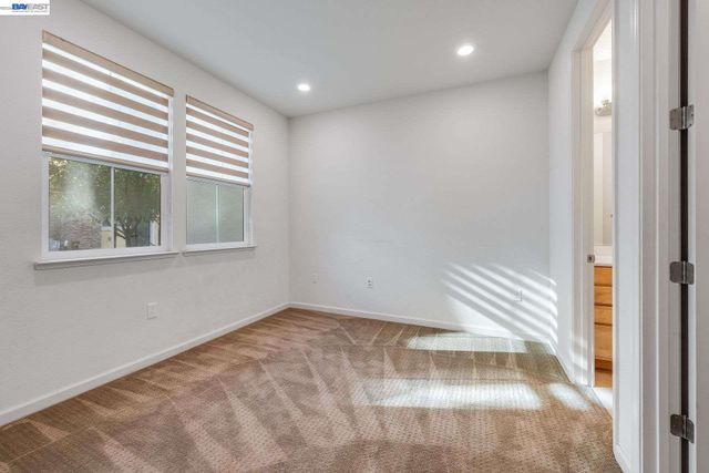 6914 Geyserville St, Dublin, CA 94568