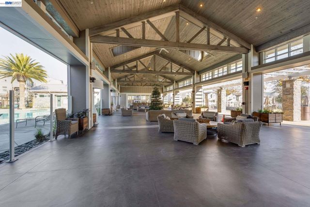 6914 Geyserville St, Dublin, CA 94568