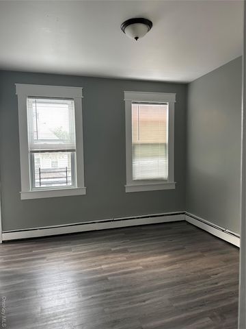 17 Chestnut Street, Yonkers, NY 10701