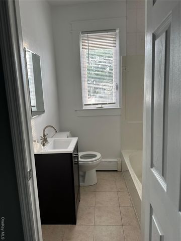 17 Chestnut Street, Yonkers, NY 10701