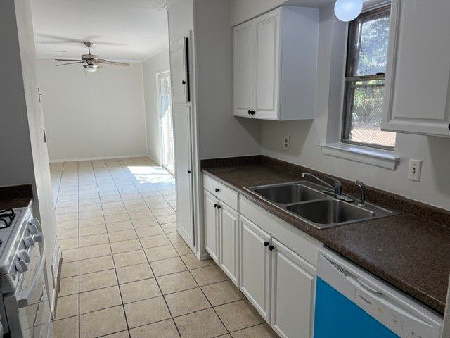 2312 Meadow Crest, Irving, TX 75060