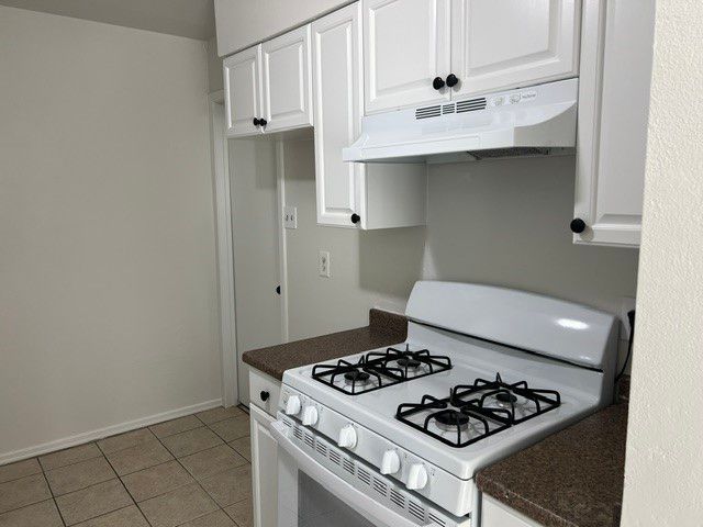 2312 Meadow Crest, Irving, TX 75060
