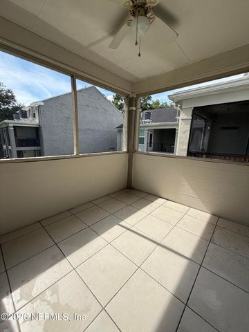 4321 PLAZA GATE Lane S 202, Jacksonville, FL 32217