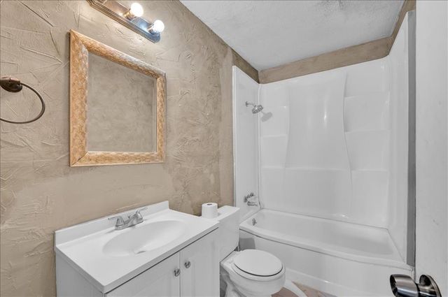 213 E Atkinson Drive, Oklahoma City, OK 73110