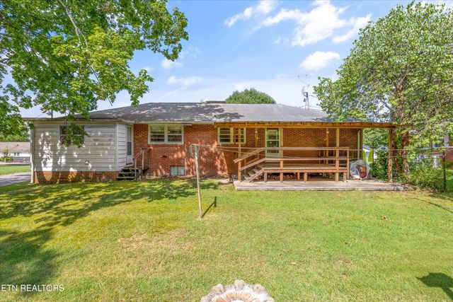 107 Hillcrest Lane, Kingston, TN 37763