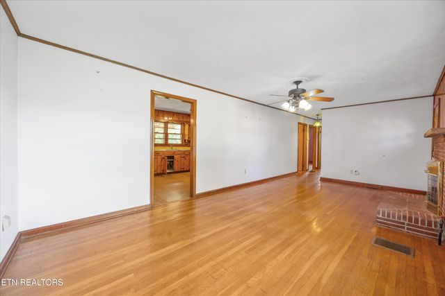 107 Hillcrest Lane, Kingston, TN 37763