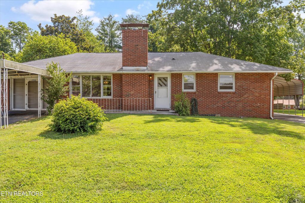 107 Hillcrest Lane, Kingston, TN 37763