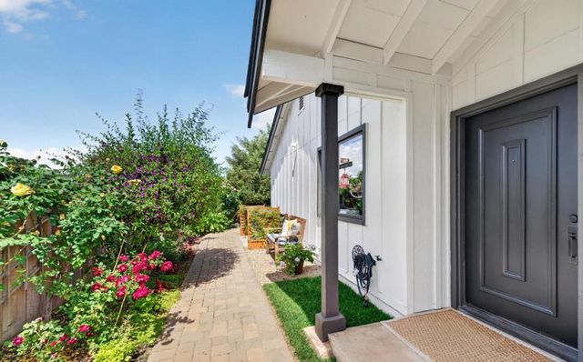 17590 Carriage Lamp Way, Morgan Hill, CA 95037