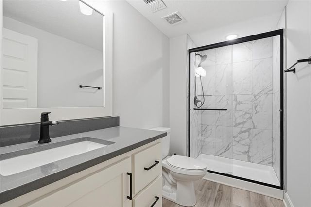 14686 S Parkhill Street, Olathe, KS 66062