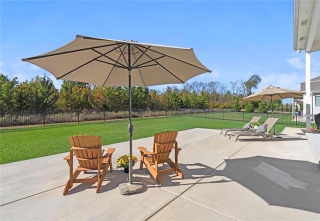 14686 S Parkhill Street, Olathe, KS 66062
