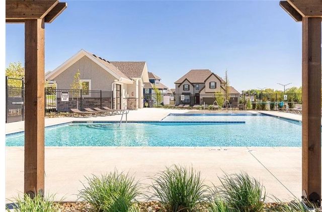 14686 S Parkhill Street, Olathe, KS 66062