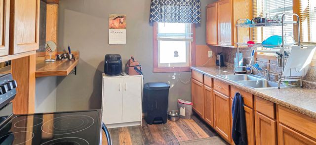 212 8th Street E, Jasper, MN 56144