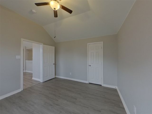 1533 Mill Creek Drive, Desoto, TX 75115