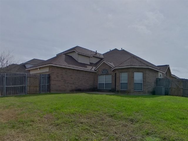 1533 Mill Creek Drive, Desoto, TX 75115