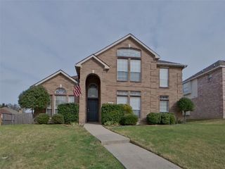1533 Mill Creek Drive, Desoto, TX 75115