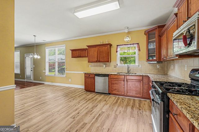 1420 Rose Terrace Circle, Loganville, GA 30052