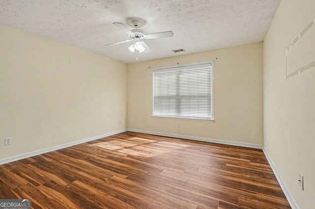 1420 Rose Terrace Circle, Loganville, GA 30052
