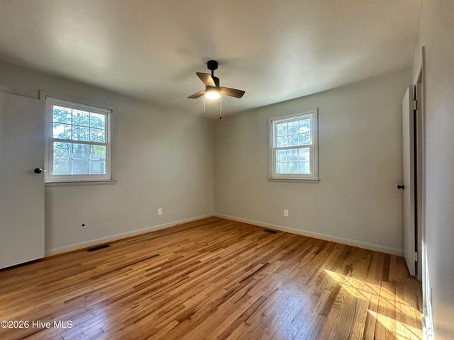 1030 Daniel Drive, Jacksonville, NC 28540