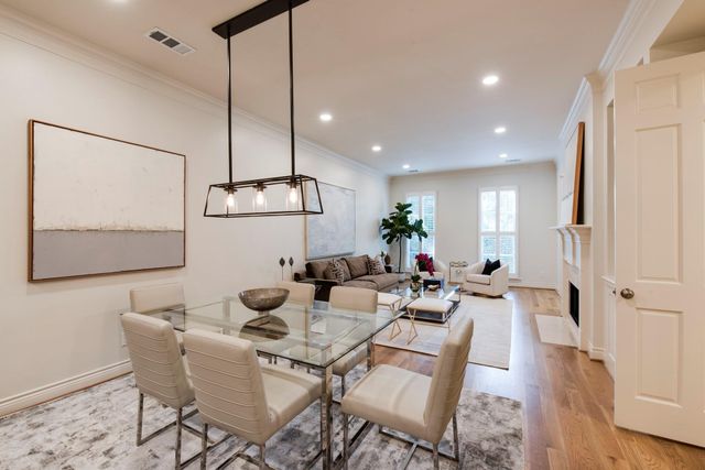 5144 Chevy Chase Drive, Houston, TX 77056