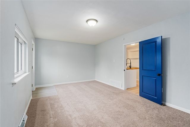 739 Kimball Ave, New Kensington, PA 15068