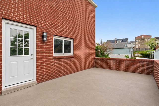 739 Kimball Ave, New Kensington, PA 15068