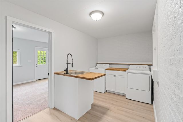 739 Kimball Ave, New Kensington, PA 15068