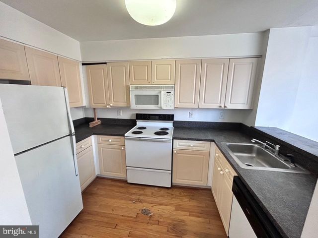 1312 Massachusetts Ave NW Apt 501, Washington, DC 20005