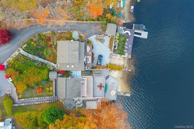 70 Lakeview Drive, Holmes, NY 12531