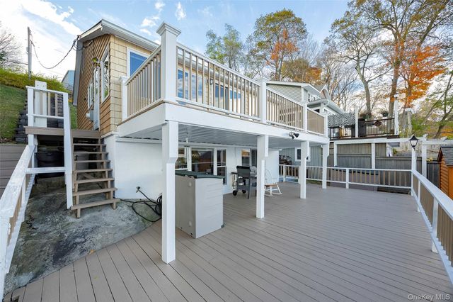 70 Lakeview Drive, Holmes, NY 12531