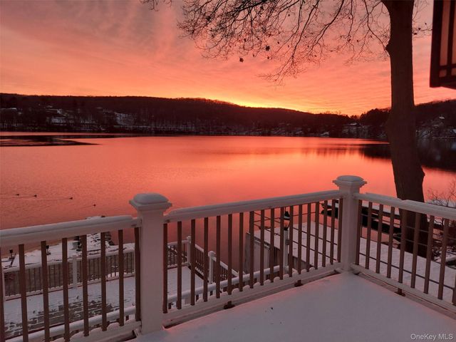 70 Lakeview Drive, Holmes, NY 12531