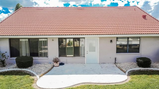 1831 WOLF LAUREL DRIVE, Sun City Center, FL 33573