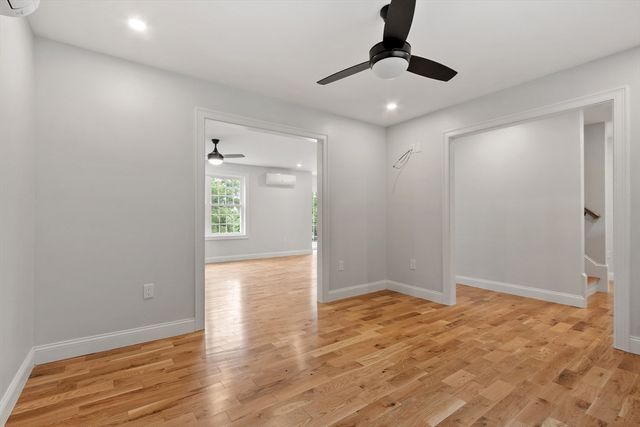 72 Cottage Ln B, Templeton, MA 01468