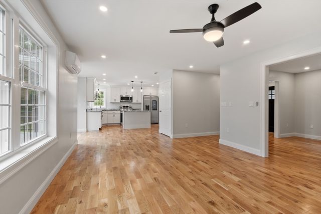 72 Cottage Ln B, Templeton, MA 01468