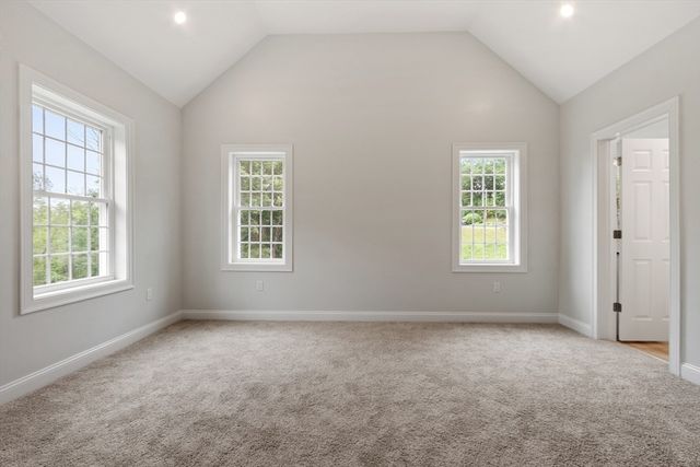 72 Cottage Ln B, Templeton, MA 01468
