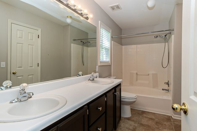 101 Donovan Ct, Hendersonville, TN 37075