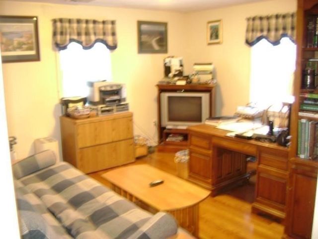 12 Bruce Rd., Waltham, MA 02453